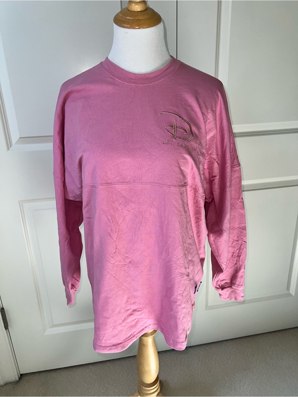 EUC Disney World Parks Spirit Jersey Pearls Pink